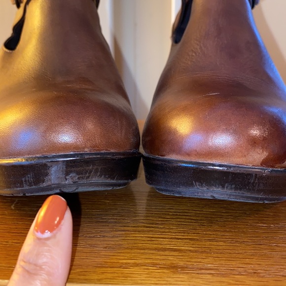 Dansko Shoes - Picture 6 of 8